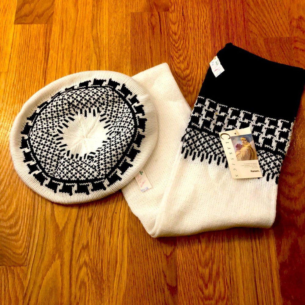 Classic black and white barré and scarf.
